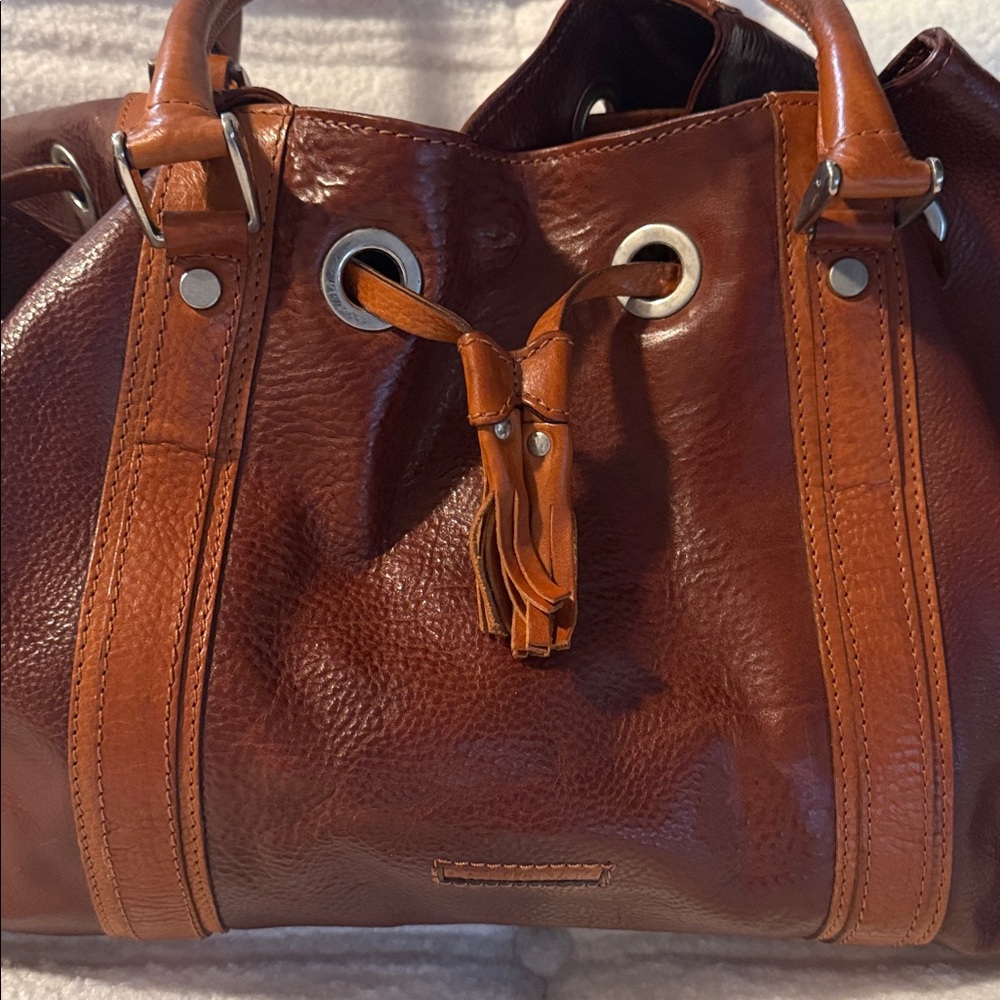 Primonaip handmade Italian leather bucket bag. - Picture 2 of 14
